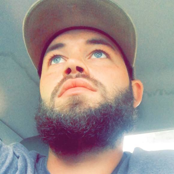 Profile Picture of Cameron Howe (@chowe10) on Poshmark