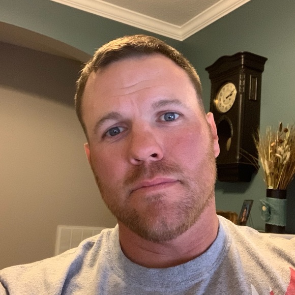 Profile Picture of Kevin Sanders (@danceman2017) on Poshmark