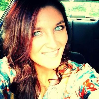 Profile Picture of Alex Weatherly (@AlexLaurenW) on Twitter