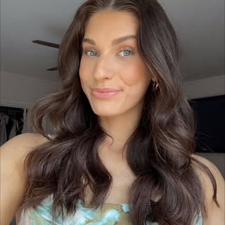 Profile Picture of julia ♥︎ (@juliaprice_) on Instagram