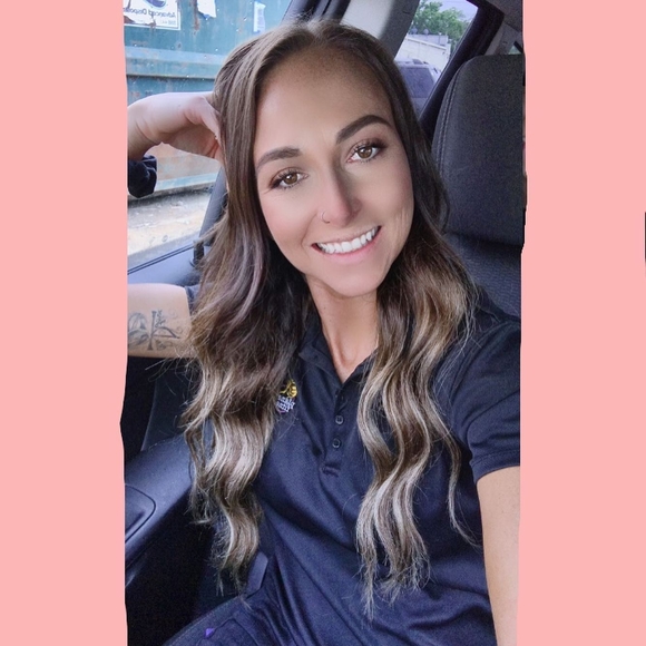 Profile Picture of Kial Smarsh (@kbidigare08) on Poshmark