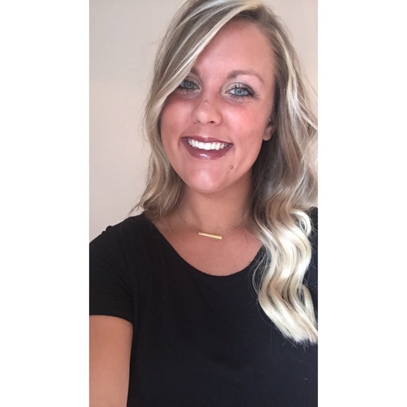 Profile Picture of Kaylie Steckel (@kaysteck) on Poshmark