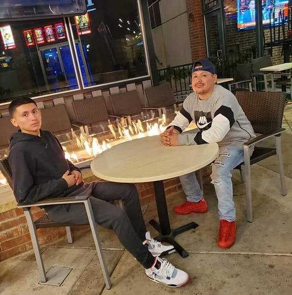 Profile Picture of Edward Reyna (@edwardreyna) on Poshmark