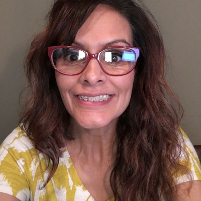 Profile Picture of Dawn McRoberts (@mcroberts_dawn) on Twitter