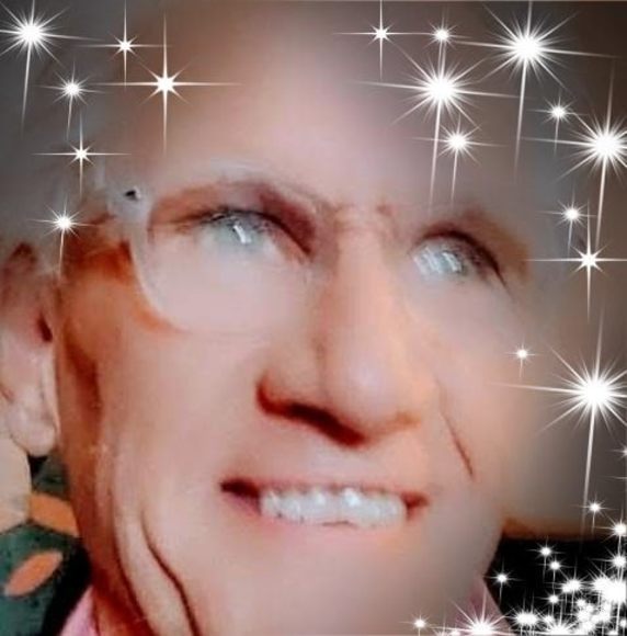 Profile Picture of Jeff Brodie (@jeffbrodie) on Poshmark
