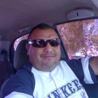 Profile Picture of Miguel Quevedo (@miguelquevedo25) on Twitter