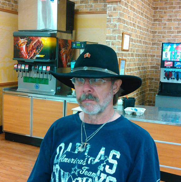 Richard Wroten - Poshmark Profile Picture of Richard Wroten (@rmwrotenjr) on Poshmark