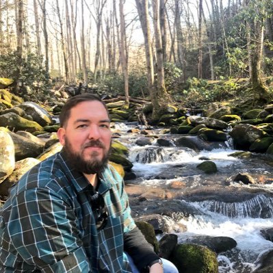 Profile Picture of Dave Rutkowski (@10acreazle) on Twitter