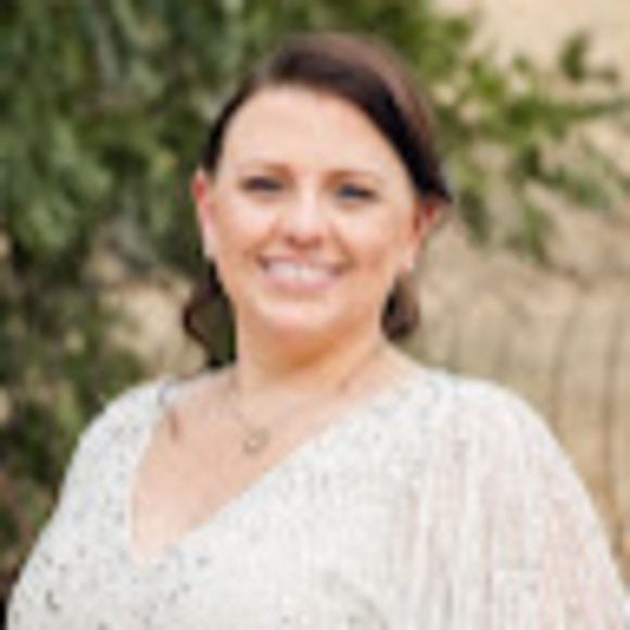 Profile Picture of Kimberly Riggs (@kimberlyrigg669) on Poshmark