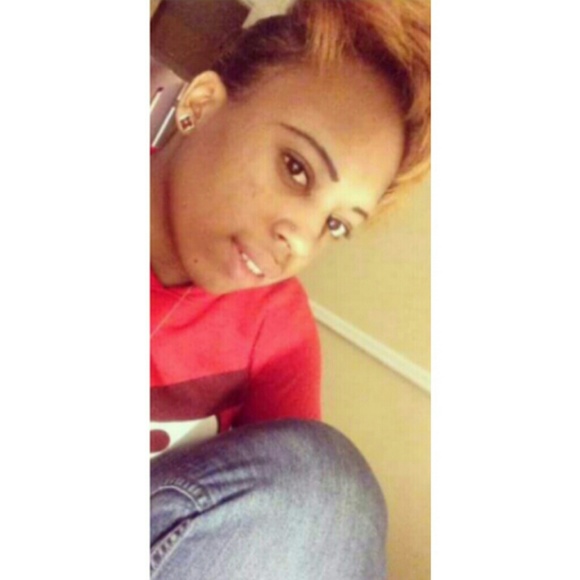 Profile Picture of Jakencia Word (@kencia94) on Poshmark