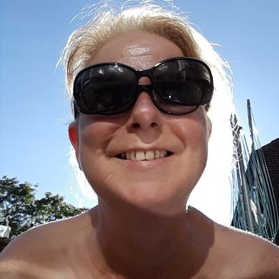 Profile Picture of Pamela Barron (@ThePamBarron) on Twitter