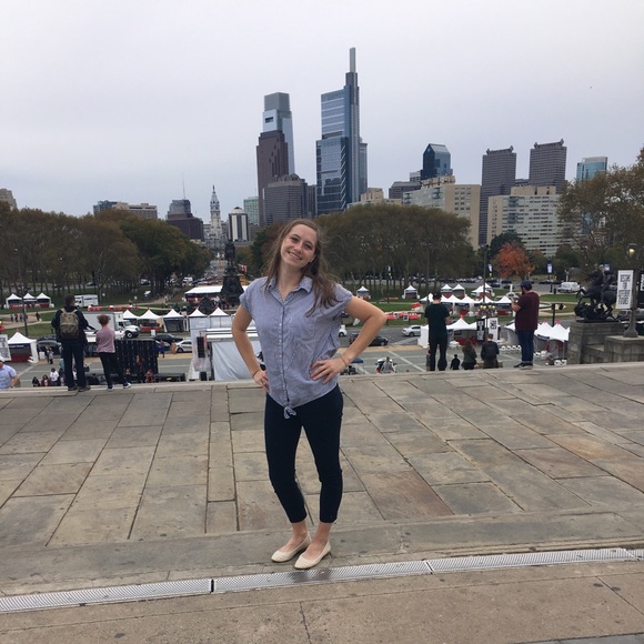 Profile Picture of Corrine Shaffer (@corrine_shaffer) on Poshmark