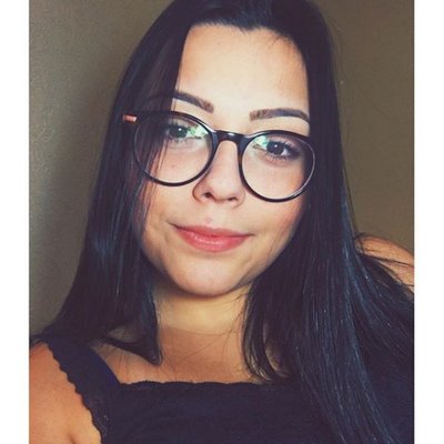 Profile Picture of Amanda Aguiar (@mandsagui) on Twitter