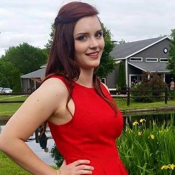 Profile Picture of Roxanne Null (@Roxanne_Null) on Twitter