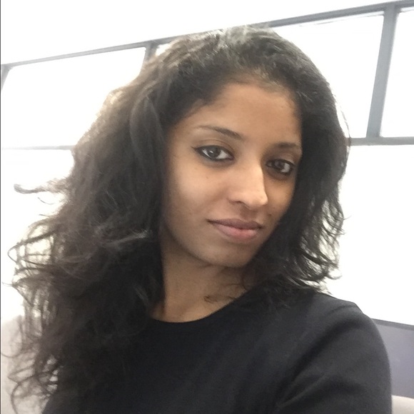 Profile Picture of Deepthi Shetty (@deepthi90) on Poshmark