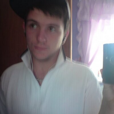 Profile Picture of Karl Howell (@Happy_man_XD) on Twitter