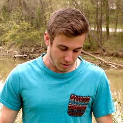 Profile Picture of Erik Pavia (@pavster7) on Twitter