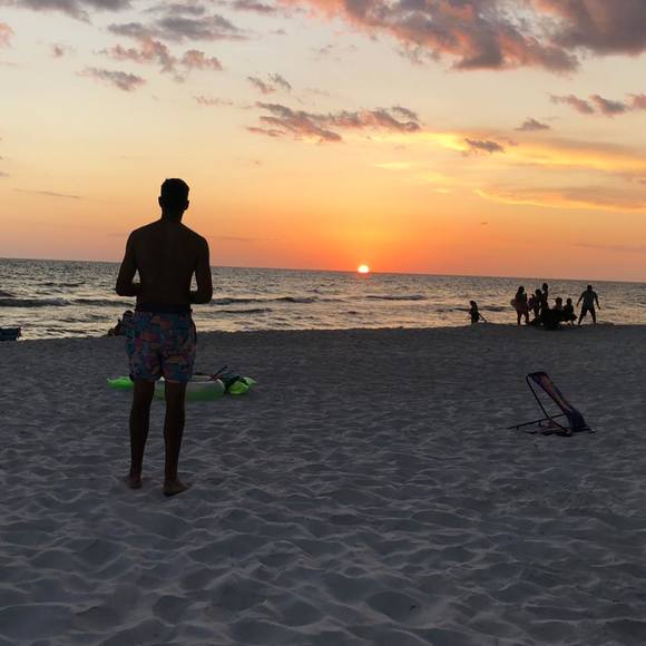 Profile Picture of Curtis Hayes (@curtis00) on Poshmark