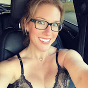 Profile Picture of Crystal Rayburn (@lurkingturtle21) on Youtube