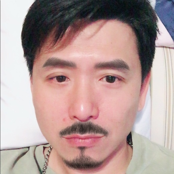 Profile Picture of Chienming Chiu (@iversonchiu) on Poshmark