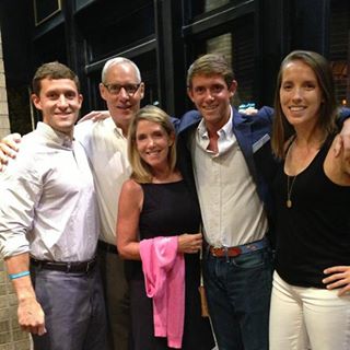 Profile Picture of Hank Simpson (@henry.simpson.184) on Facebook