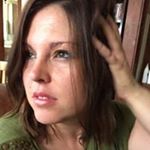 Profile Picture of Sara Hooker (@ravengreen) on Instagram