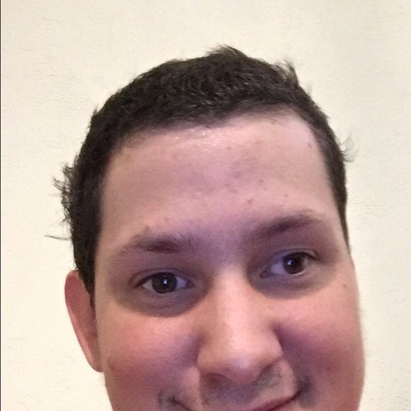 Profile Picture of Dustin Freeman (@sithplate25) on Poshmark