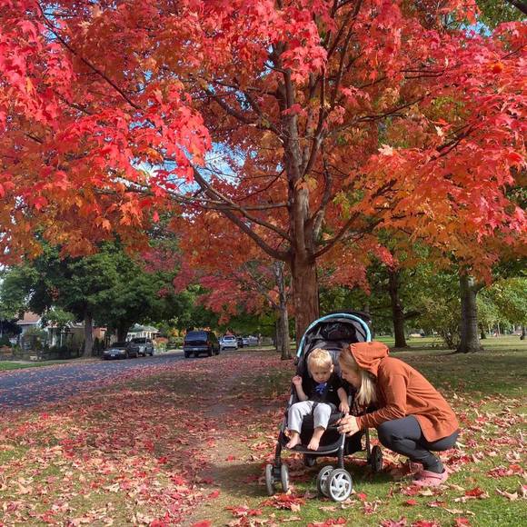 Profile Picture of Blair Albert (@blairalbert) on Poshmark