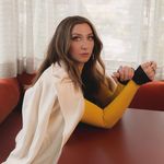 Profile Picture of Chelsea  Peretti (@chelsanity) on Instagram