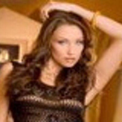 Profile Picture of Penelope Freeman (@@penelope37li) on Twitter