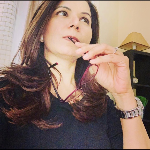 Profile Picture of Zeby Chaudhry (@zebychaudhry) on Poshmark