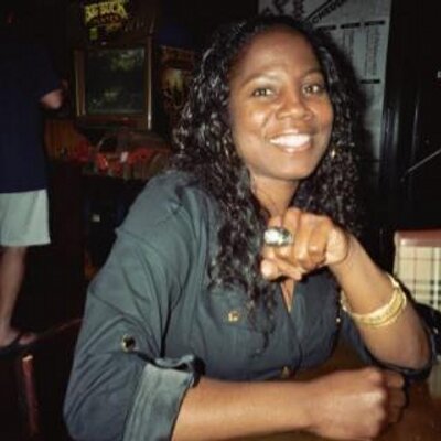 Profile Picture of Gloria Walker (@chelsimom) on Twitter