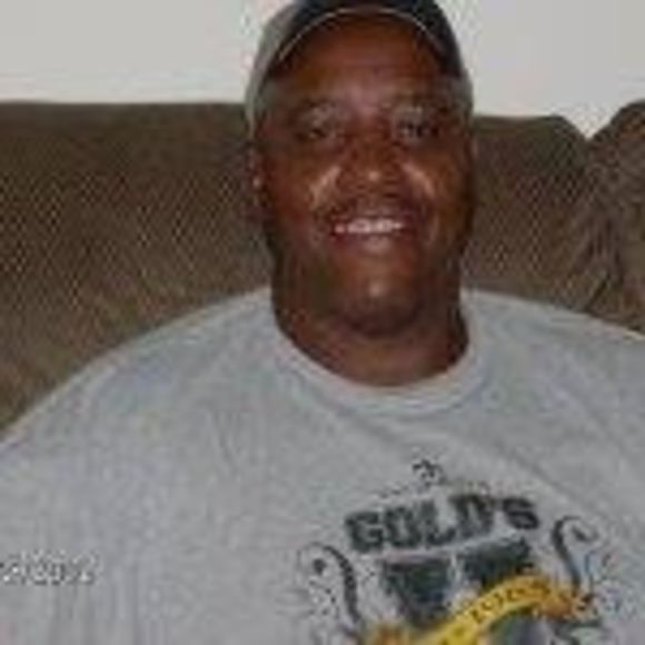 Profile Picture of Robert Haynes (@roberthaynes743) on Poshmark