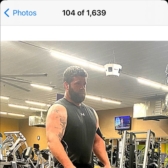 Profile Picture of Ian Wade (@iantwade) on Poshmark