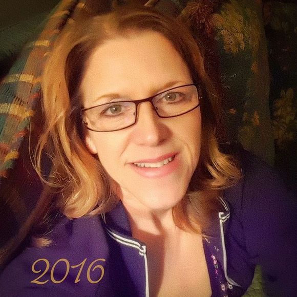 Profile Picture of Kathy Hein trameri repetto (@kathyarep) on Poshmark