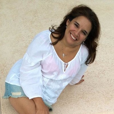 Profile Picture of Denise Juarez (@denisejuarez) on Twitter