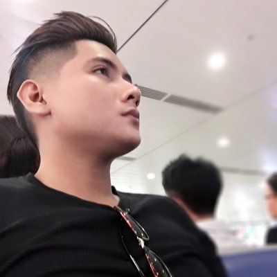 Profile Picture of Danh Huynh (@danhhuynh288) on Twitter