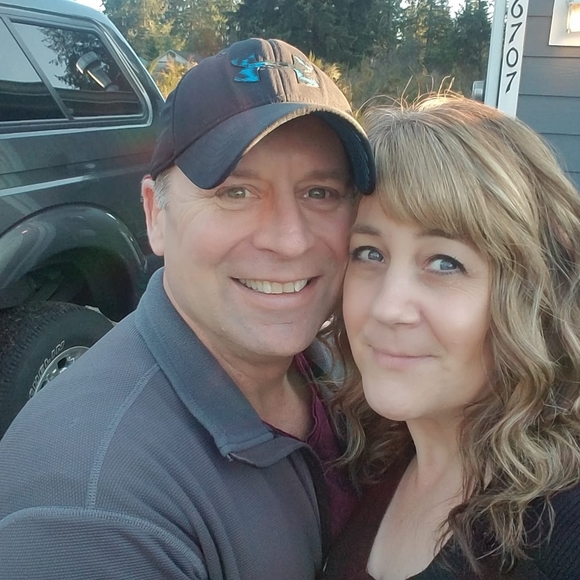 Profile Picture of Matthew Kannenberg (@matthewkannenbe) on Poshmark