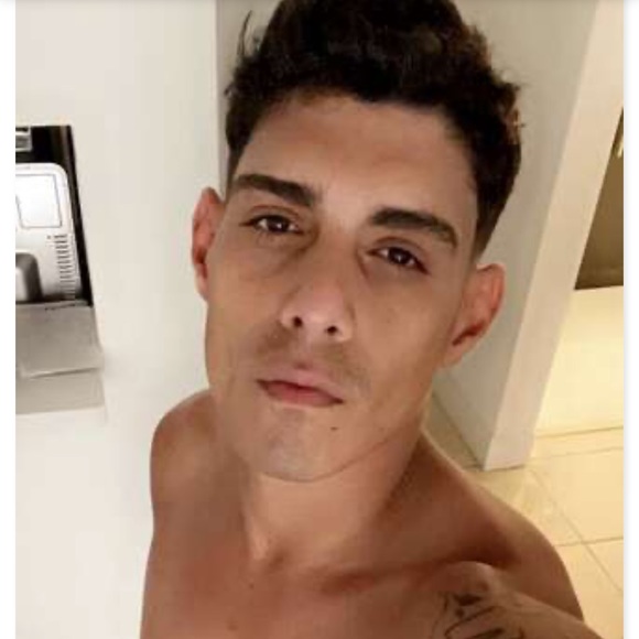 Profile Picture of Jose Hidalgo (@josehidalgo991) on Poshmark