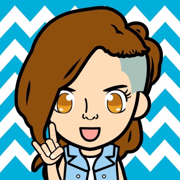 Profile Picture of Maya Wlaźlak (@narwhales37) on Poshmark