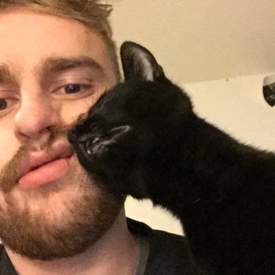 Profile Picture of Joe Barg (@Joe_Deer) on Twitter