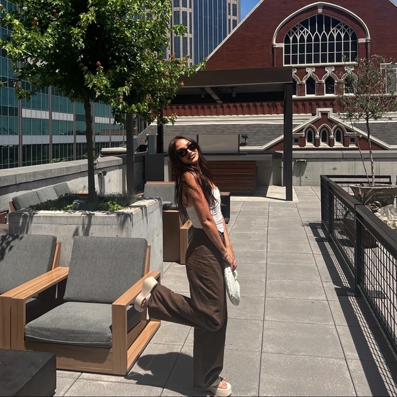 Profile Picture of Ashlyn Perry (@machperry) on Poshmark