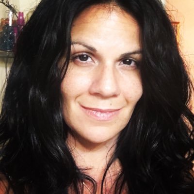 Profile Picture of DENA-MARIE (@denathornton01) on Twitter