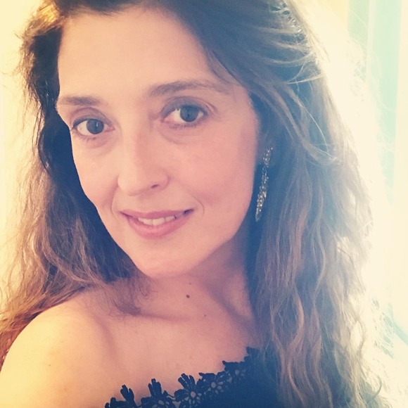 Profile Picture of Adriana Sutherland (@adrianasutherla) on Poshmark