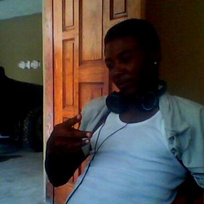 Profile Picture of Exilien Mitola (@Lepape05) on Twitter