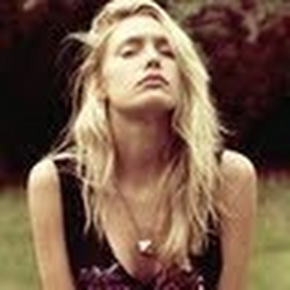 Profile Picture of Hollie Witchey (@goodwitchey) on Poshmark