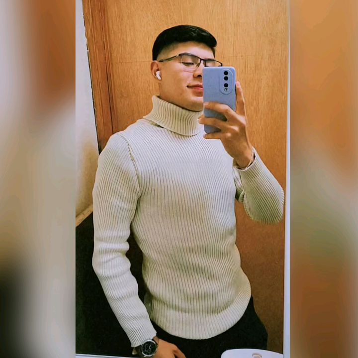 Profile Picture of Alejandro Guel (@alexguelb) on Tiktok