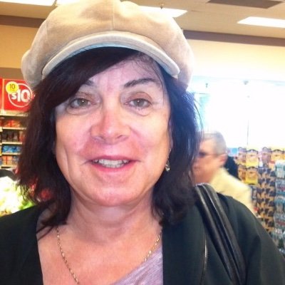 Profile Picture of Nikki Bloom (@NikkiBl01399338) on Twitter