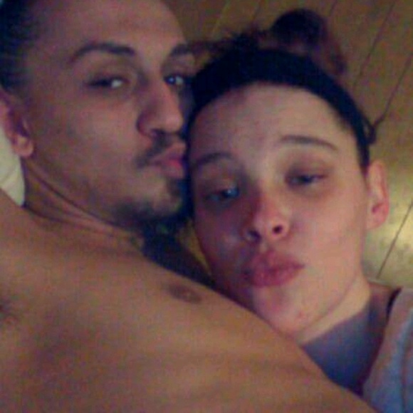 Profile Picture of Brittany Kostek (@brittany6915) on Poshmark