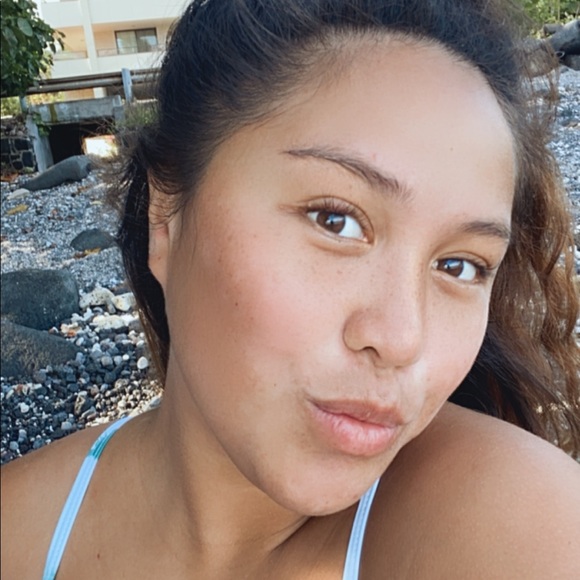 Profile Picture of Jashea Karratti (@jasheakarratti) on Poshmark